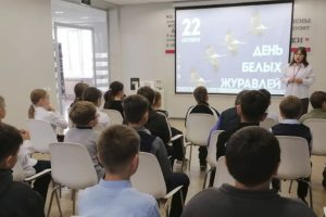 миниатюра Белые журавли