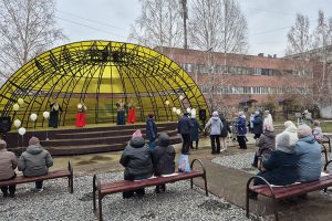 миниатюра Сцена