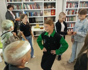 Б.4 Три Саса 1